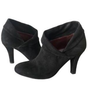 Enzo Angiolini Black Suede Ankle Boot - 6M